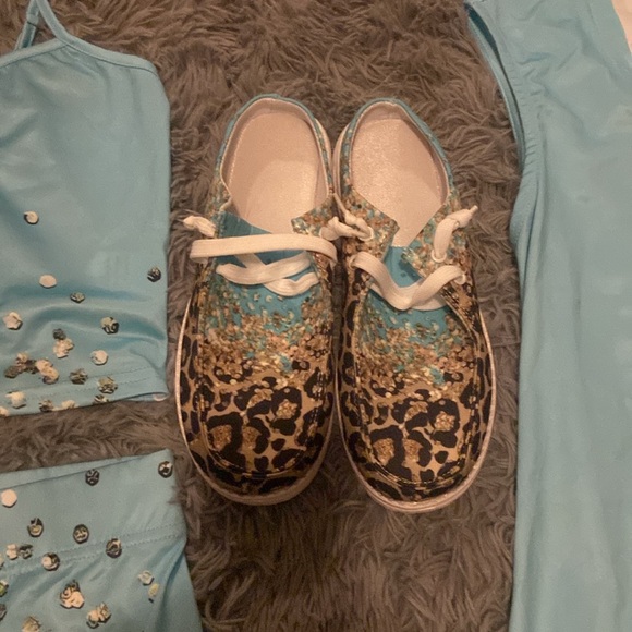 leopard print outfit NWOT - Picture 4 of 5